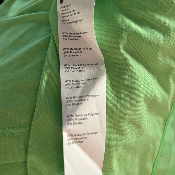 Fabletics Eco-Conscious Muscle Tank 1X Lime Gym Athleasure Athletic Summer - Picture 8 of 8